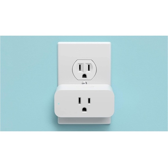Amazon Smart Plug NWT - Picture 2 of 4